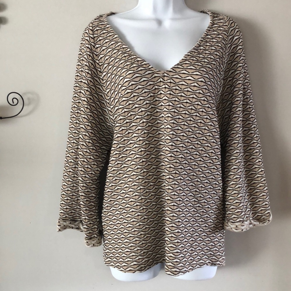 ANTHROPOLOGIE Postcard Texture Top 3/4 Rolled Cuff Sleeves V-Neck L Shirt Blouse